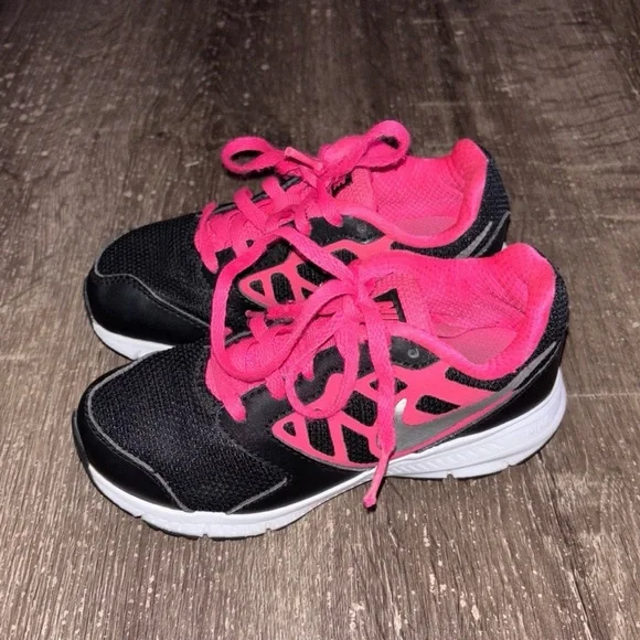 Nike Girl’s Toddler Shoes - Picture 4 of 12
